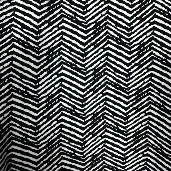 Chico's Chevron Ankle Pants size Large - Picture 5 of 9